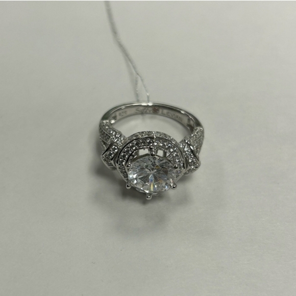 🔹️Suzy Levian🔹️ Sterling Silver White CZ Engagement Ring Size # 7 - Picture 3 of 7
